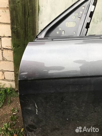 Дверь передняя левая Рено Аркана