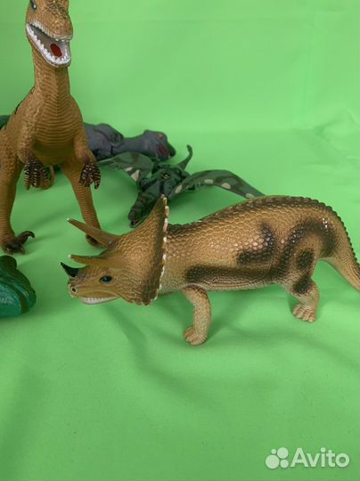 Коллекция динозавров