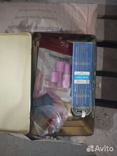 Аргоновый сварочный аппарат Аврораи газовый балон