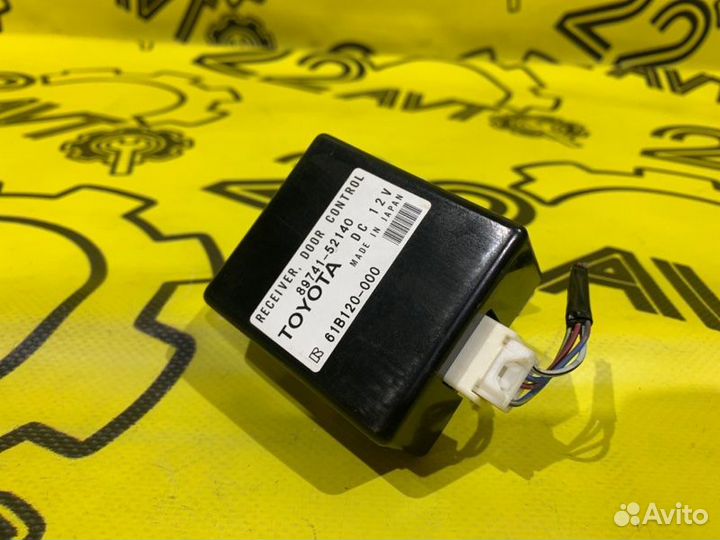 Блок управления дверьми Toyota Ist NCP60 2NZ-FE