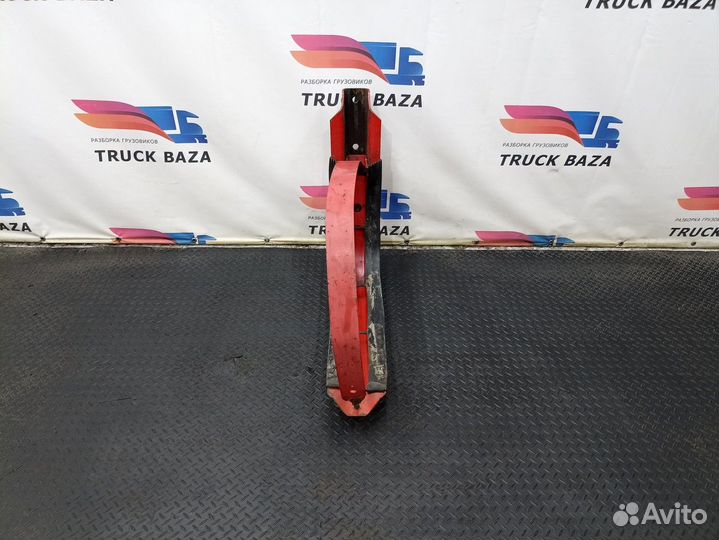 Кронштейн топливного бака