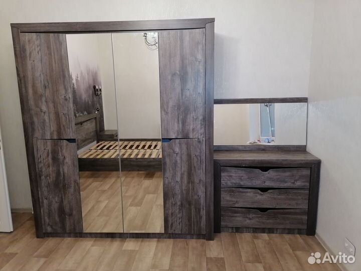 Спальный гарнитур Гарда сосна джексон