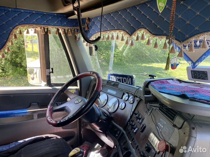 Freightliner Century, 2003