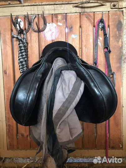 Седло Универсальное. Б/У.Продажа седла