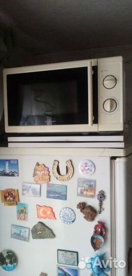 Поворотная подставка под микроволновку