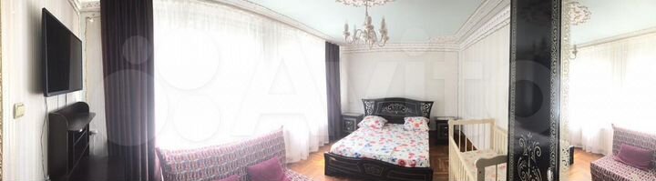 Дом 365 м² на участке 12 сот.