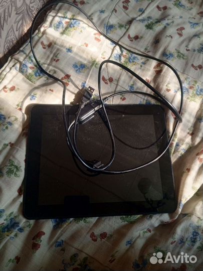 Планшет Supra