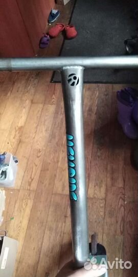 Трюкавой самокат