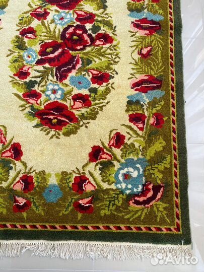 Сибирский шерстяной ковер