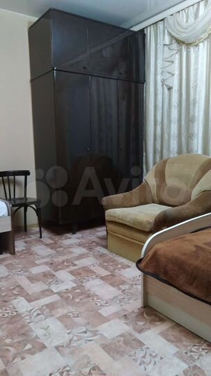 2-к. квартира, 70 м², 2/10 эт.