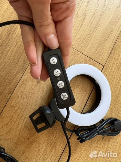 Свет. Осветитель кольцевой Ulanzi vijim CL06 (д