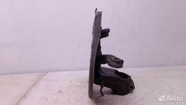 Кулак поворотный передний правый Volkswagen Tiguan