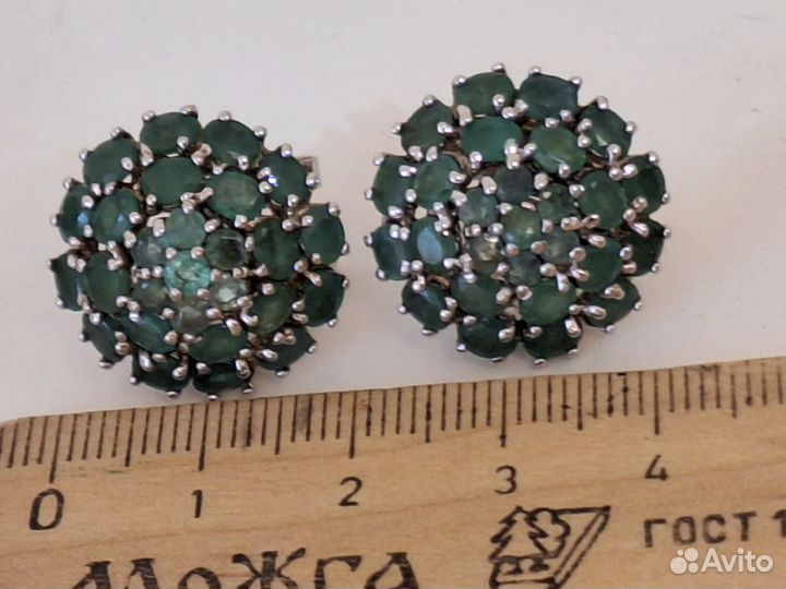 Серебряные серьги с изумрудами