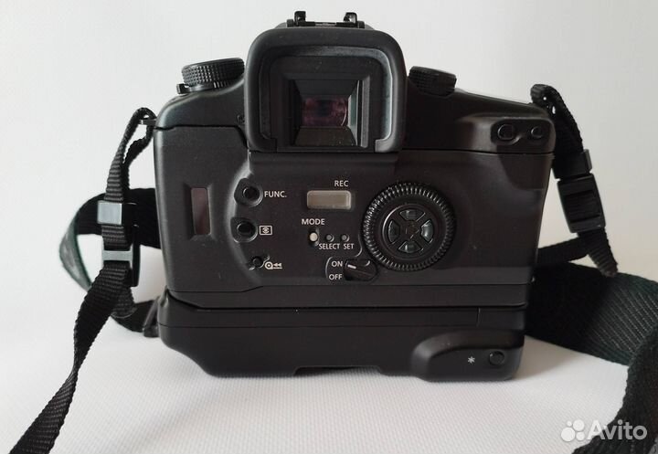 Фотоаппарат canon EOS 30 с батарейным блоком