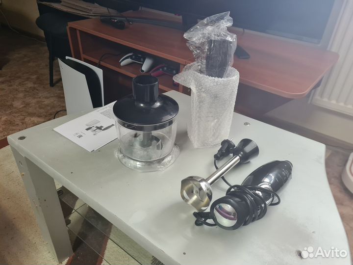 Погружной блендер Scarlett SC-HB42F05