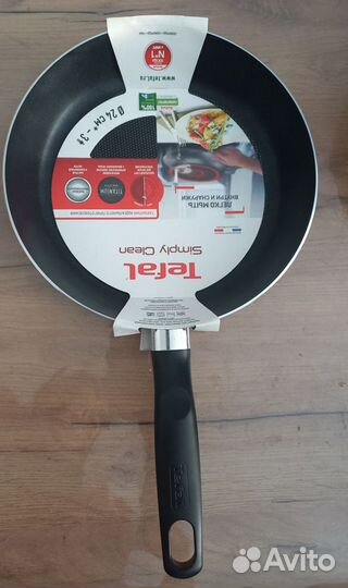 Tefal новые сковороди 24 и calve 20 см