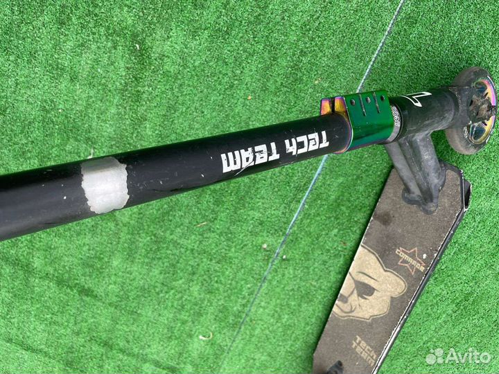 Трюковой самокат tech team comrade