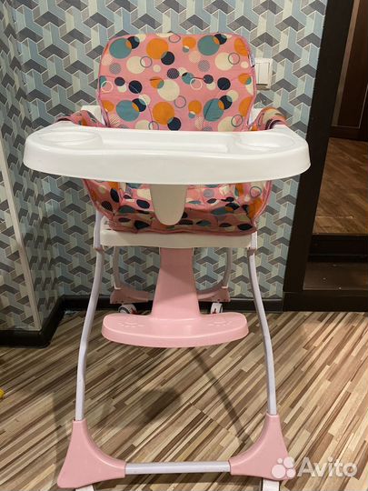 Детский стульчик для кормления