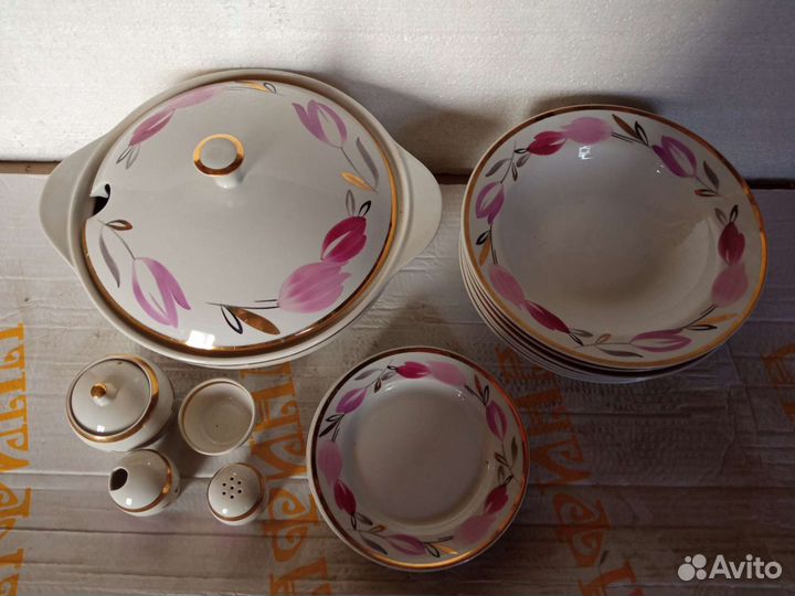 Сервиз столовый