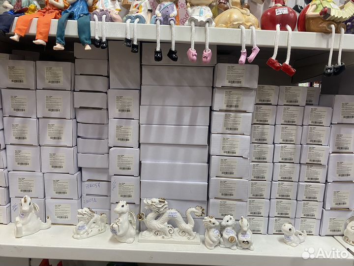 Фигуры из фарфора