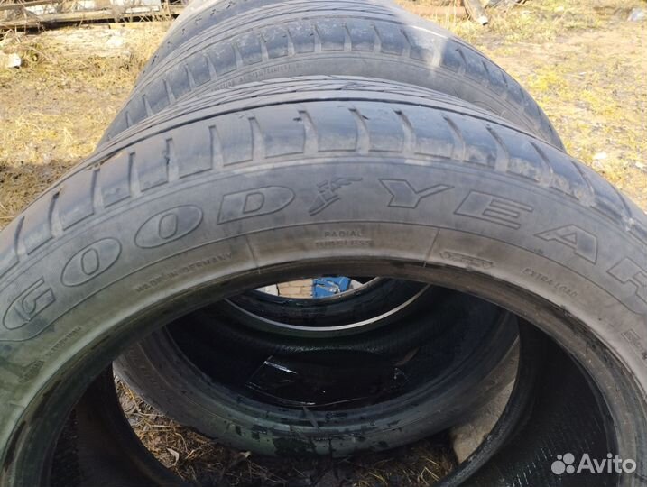 Goodyear Eagle F1 Asymmetric SUV 4x4 275/45 R20