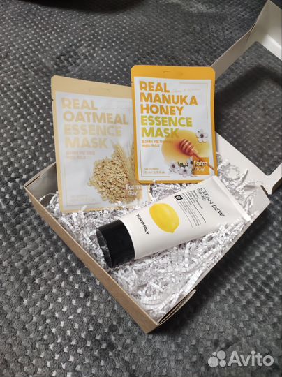 Подарочные боксы корейской косметики