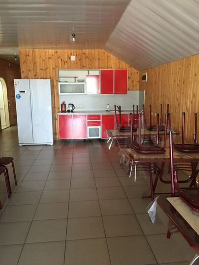 Комната 13 м² в 9-к., 3/3 эт.