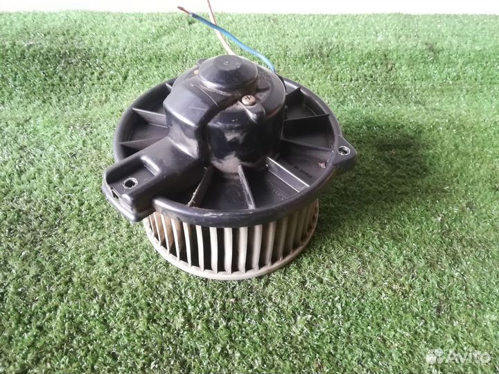 Моторчик печки Тойота Cynos EL52