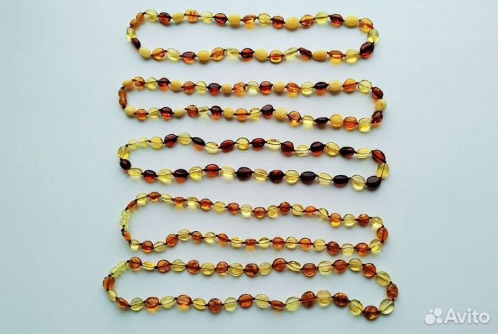 Комплект из янтаря Бабочки