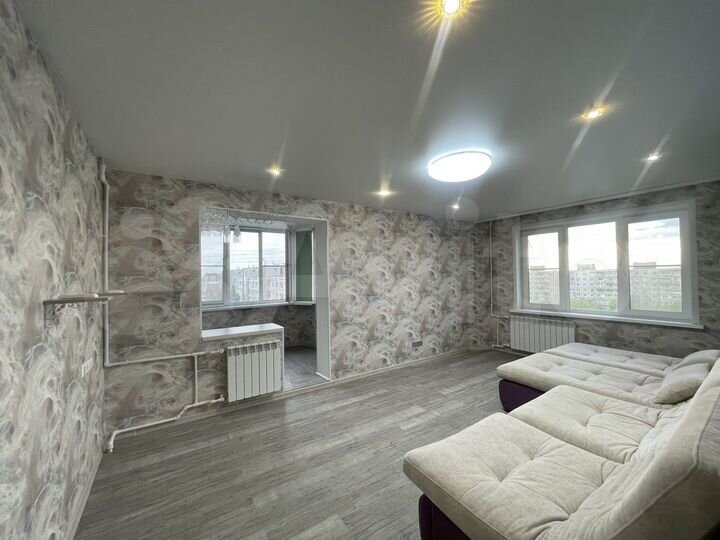 2-к. квартира, 68 м², 10/12 эт.