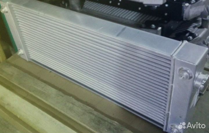 Hitachi S-SA75 Водяной радиатор