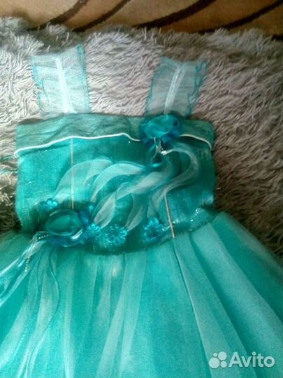 Платье для девочки нарядное