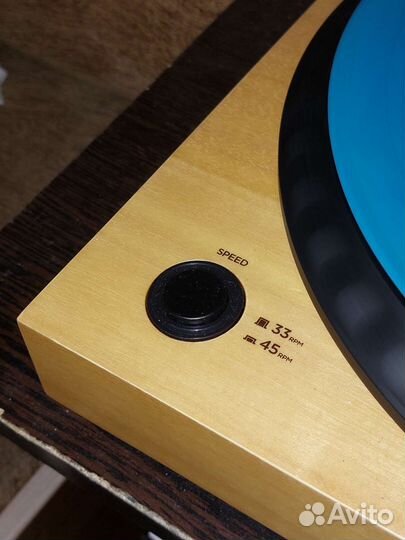 Виниловый проигрыватель Lenco l91