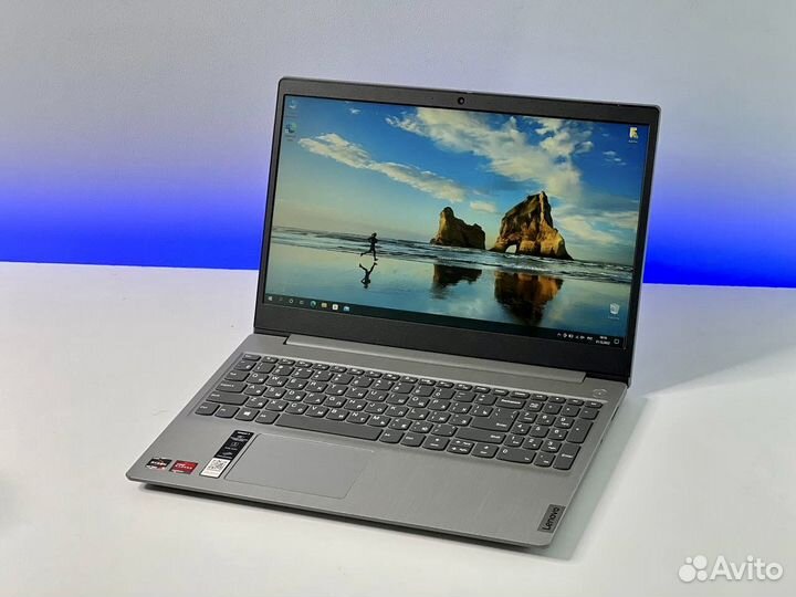 Мощный ноут IPS Ryzen 5 4500 8g озу SSD256g