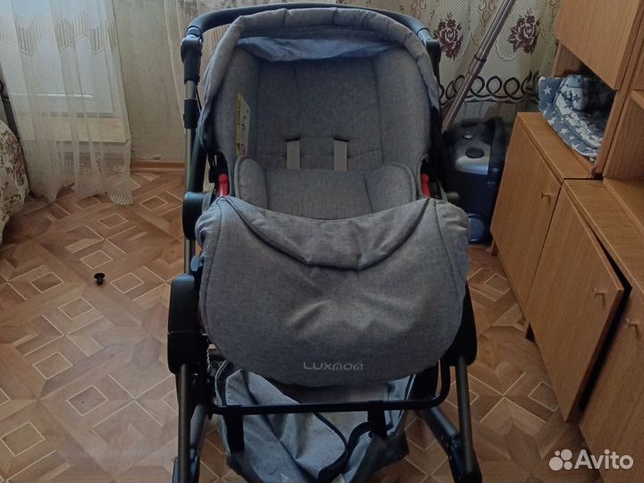 Коляска luxmom 3 в 1 бу