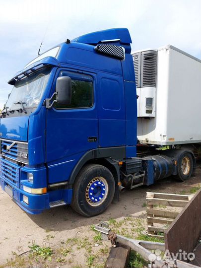 Volvo F12 с полуприцепом, 2000