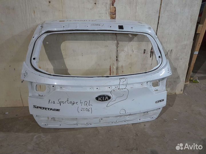 Крышка дверь багажника Kia Sportage 4 SL