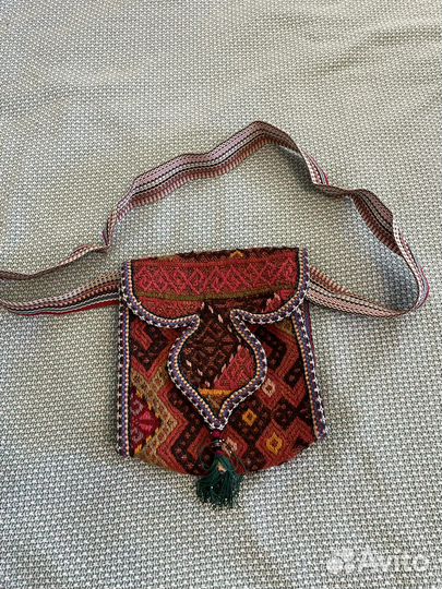 Женские вещи 42-44 размера