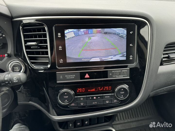 Mitsubishi Outlander 2.0 CVT, 2019, битый, 74 000 км