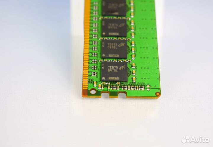 8GB DDR4 ECC micron 2400