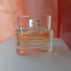 Духи Givenchy Dahlia Divin France