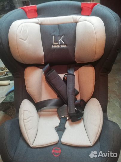 Детское автокресло