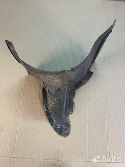 Локер передний правый Skoda Octavia A5