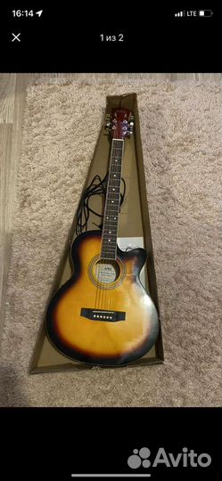 Акустическая гитара