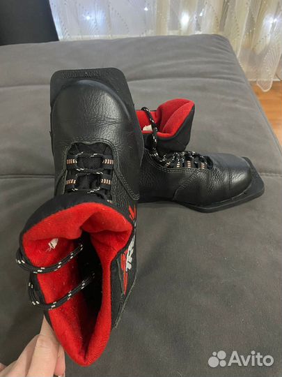 Лыжные ботинки детские 34
