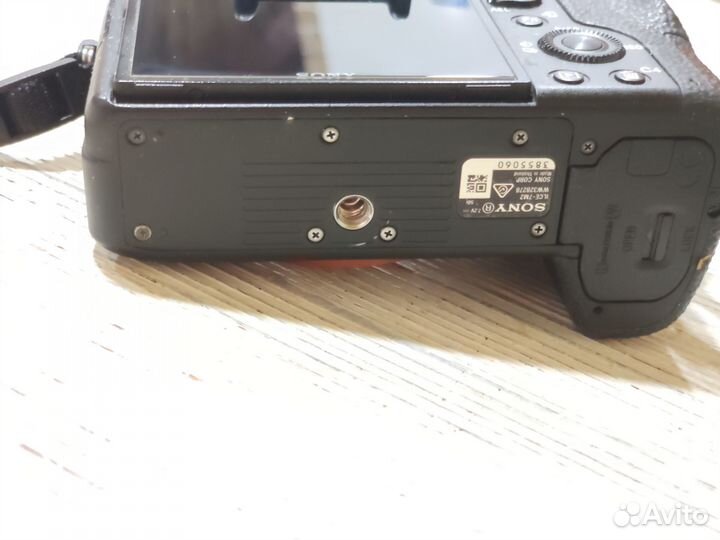 Sony Alpha a7 II (ilce-7M2)