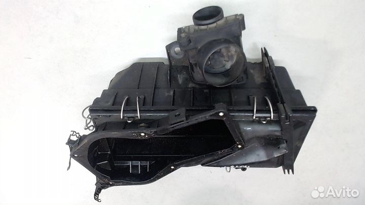 Корпус воздушного фильтра Audi 80 (B3), 1990