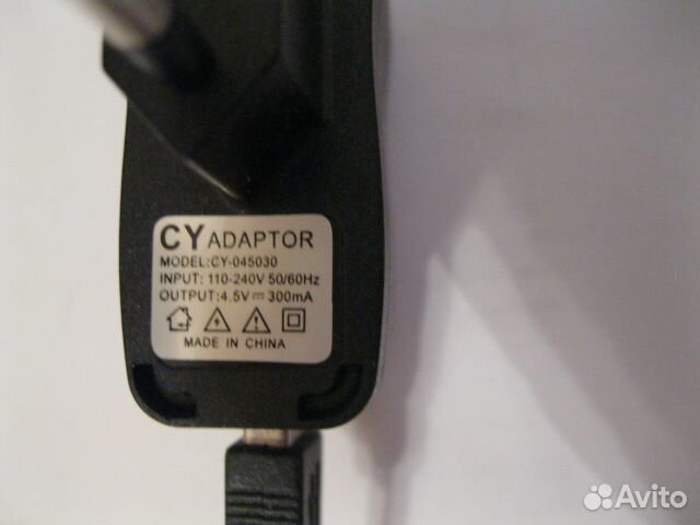 Блок питания 4,5V 300 mA (USB-выход)