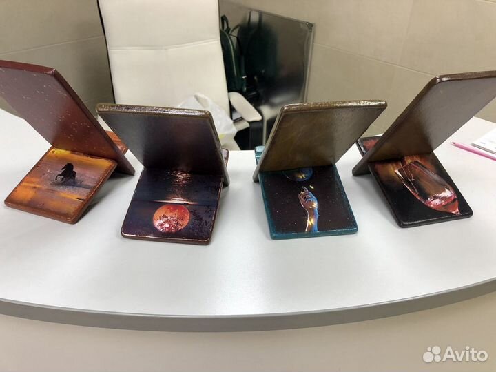 Подставка для телефона