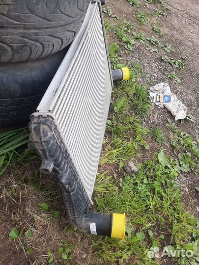 Интеркулер 3C0145805AN